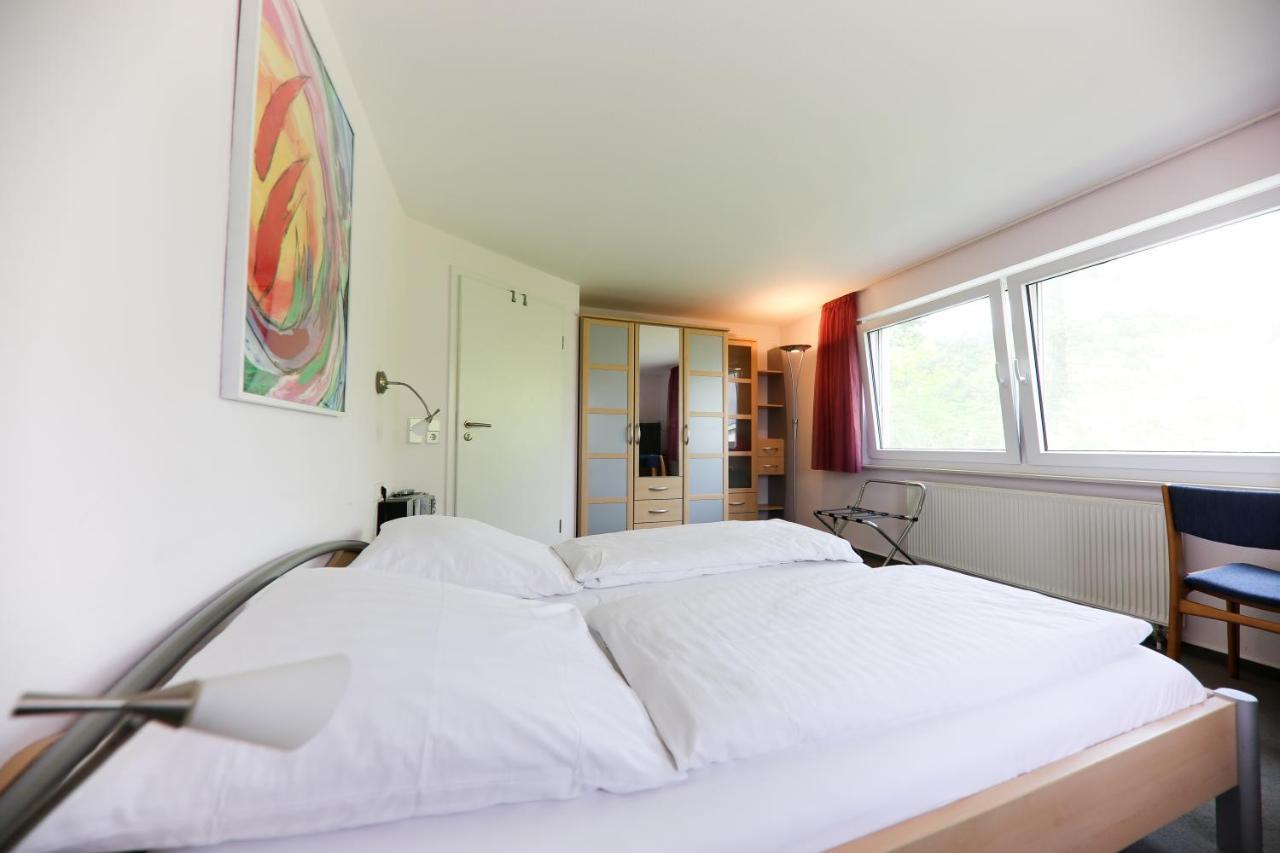 Hotel Albblick Bad Boll Exteriör bild
